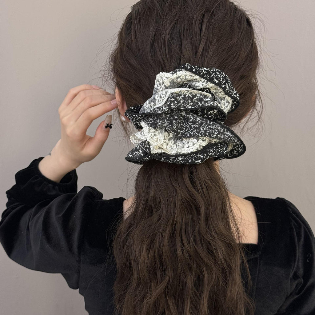 ガーリー×エレガント｜レースシュシュ