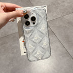 クリアキルティングiPhoneケース