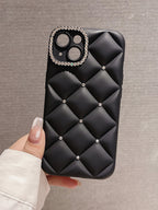 ビジューデザインキルティングiPhoneケース