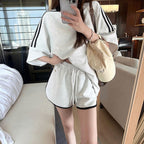 サイドラインセットアップ｜半袖＆ショートパンツ