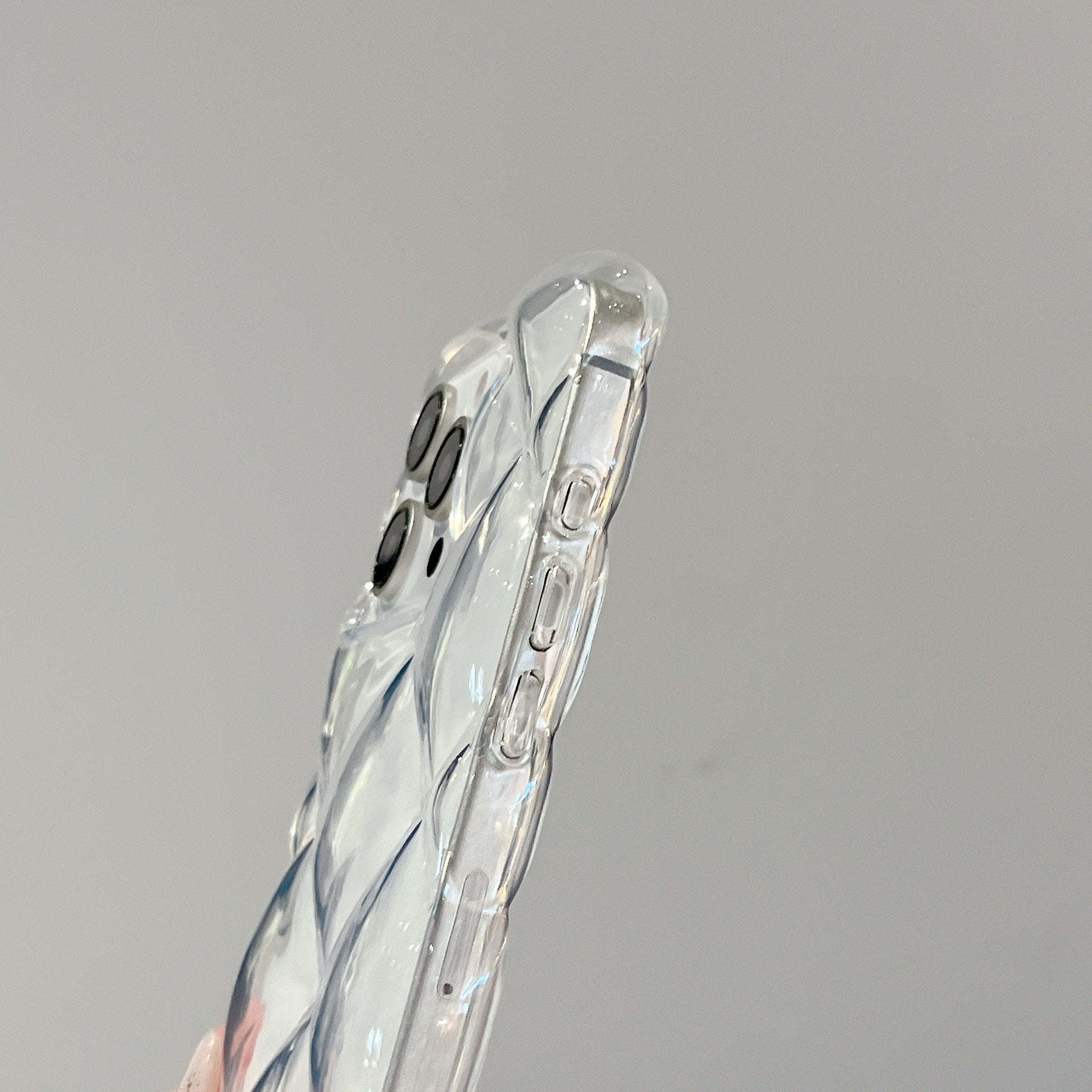 クリアキルティングiPhoneケース