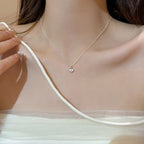 クリアストーンシルバーネックレス