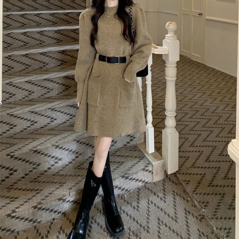 ベルト付きで着映える｜ニットワンピース