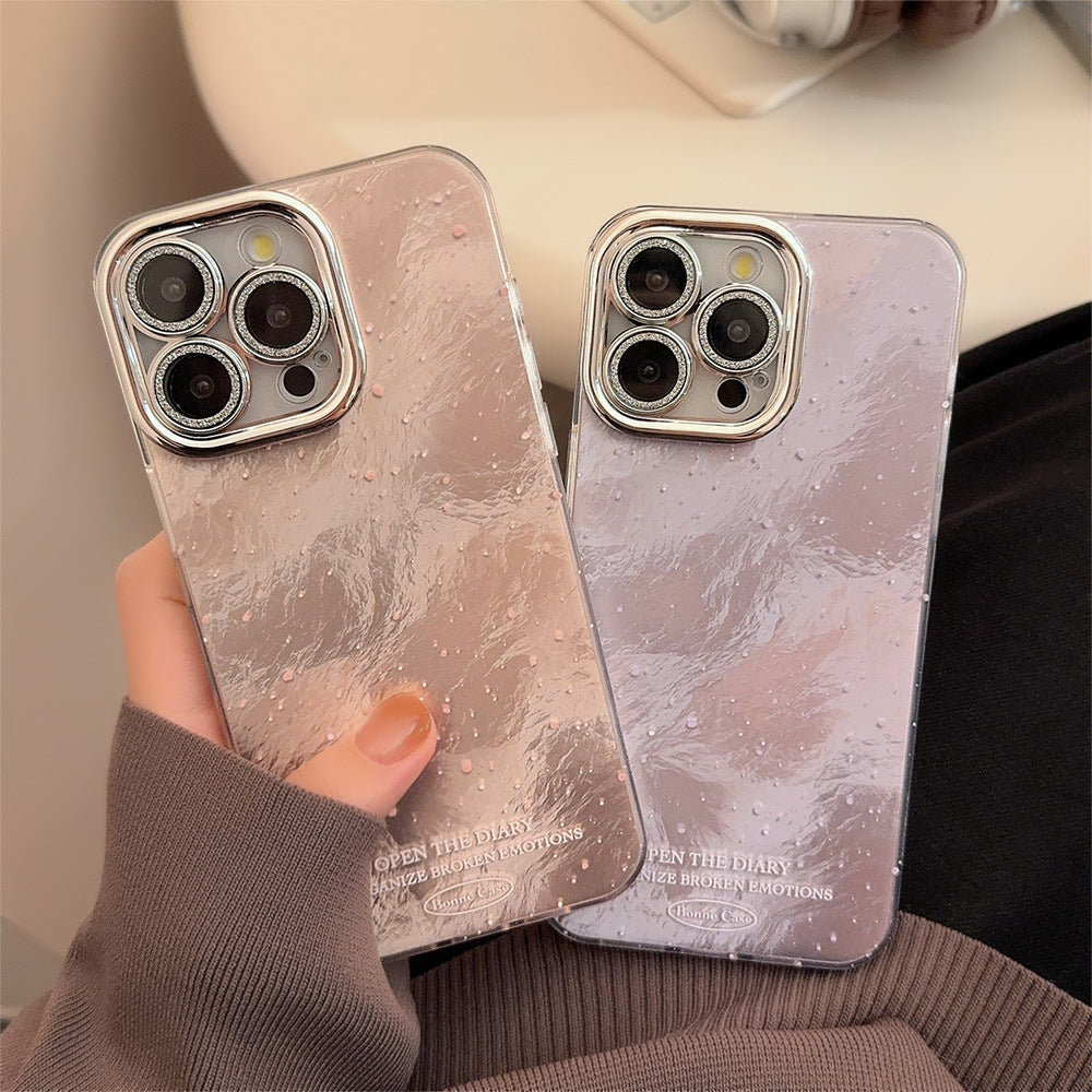 きらめく質感｜シルバーiPhoneケース