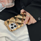 メタリックキルティングiPhoneケース