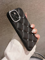 ビジューデザインキルティングiPhoneケース