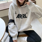 ビッグロゴフーディ｜ゆるだぼパーカー