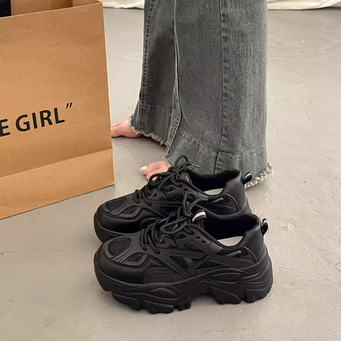 メッシュレイヤード｜ボリュームスニーカー