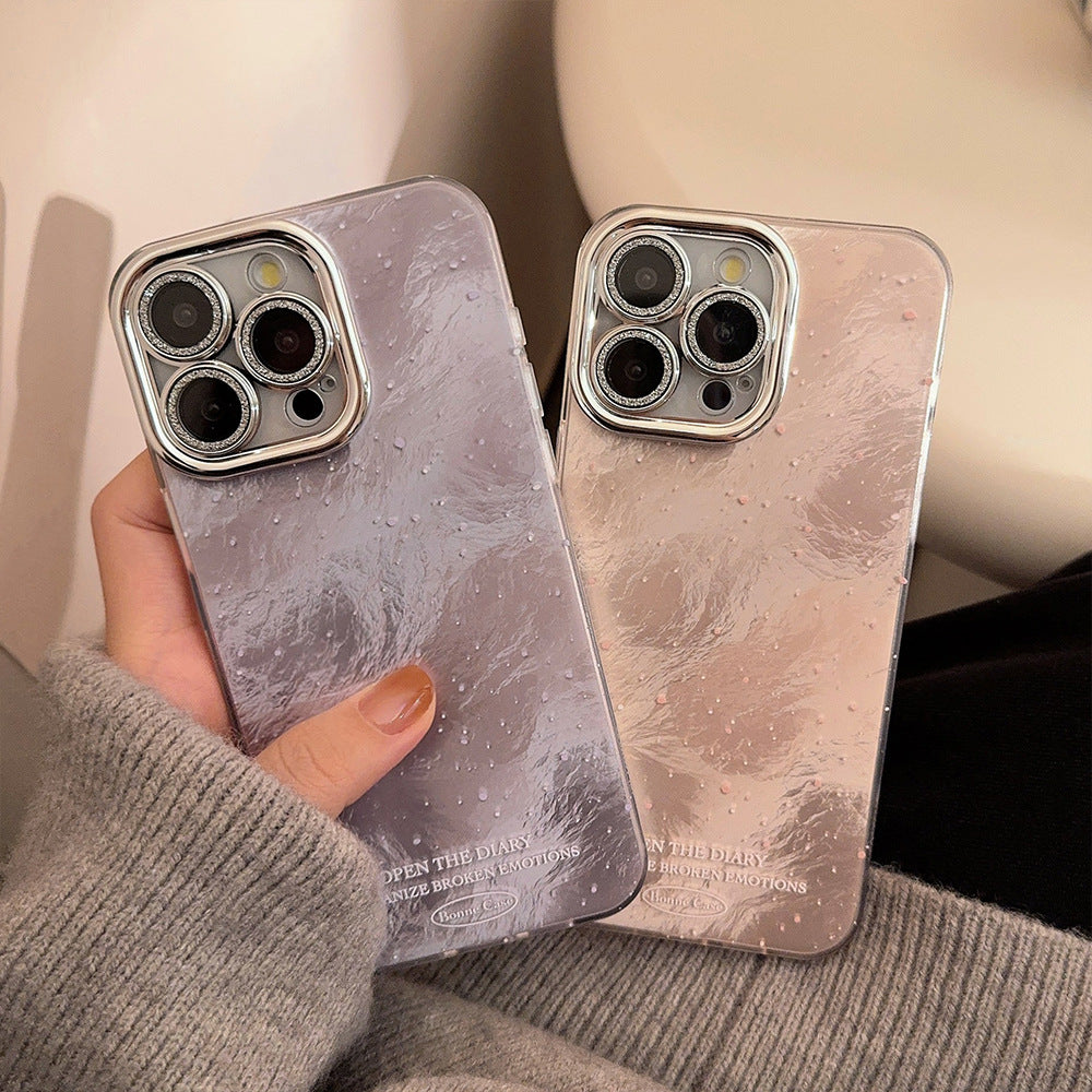 きらめく質感｜シルバーiPhoneケース