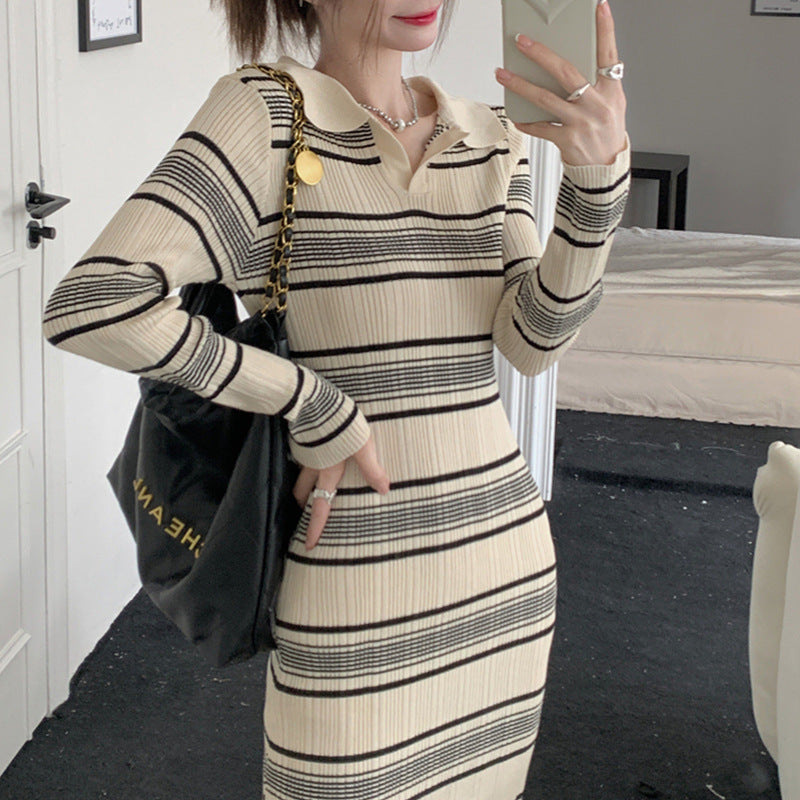 ストライプリブニットワンピース