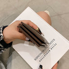 ターンロッククラシックミニウォレット