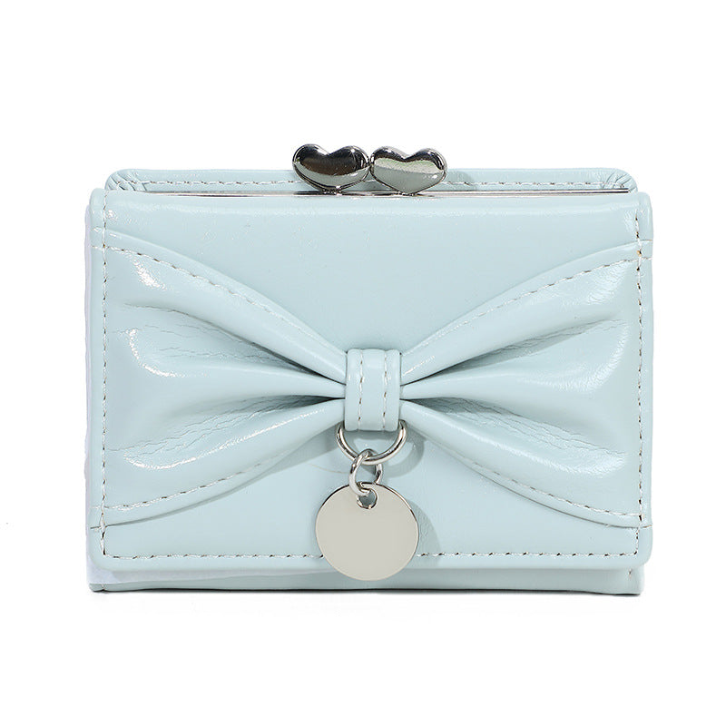 リボンチャーム｜ダブルハート留め具付き三つ折り財布