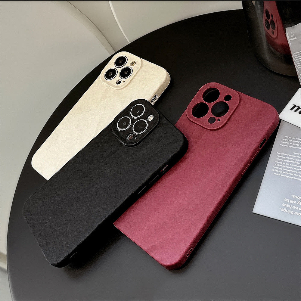 凹凸感が映える｜マットシェル iPhoneケース