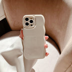 波打ちラインがかわいい｜ツヤ系iPhoneケース