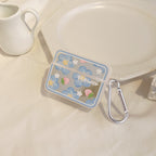 flowerデザイン｜いちごとお花のAirPodsケース