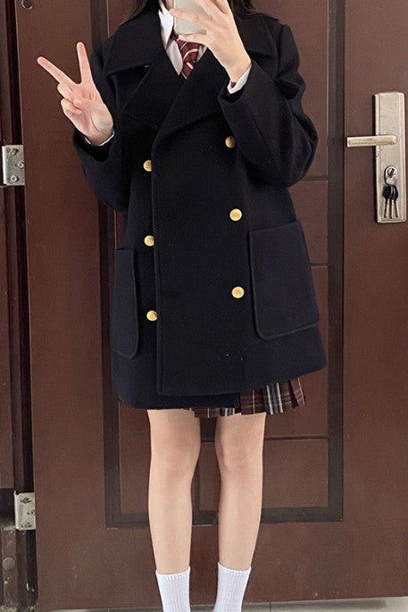 ダブルボタンショートコート