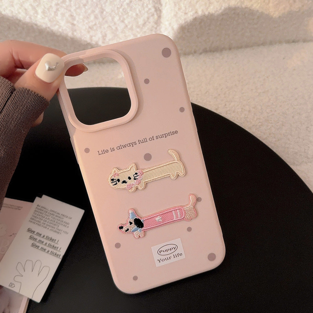 刺繍アニマルがかわいい｜ピンクiPhoneケース